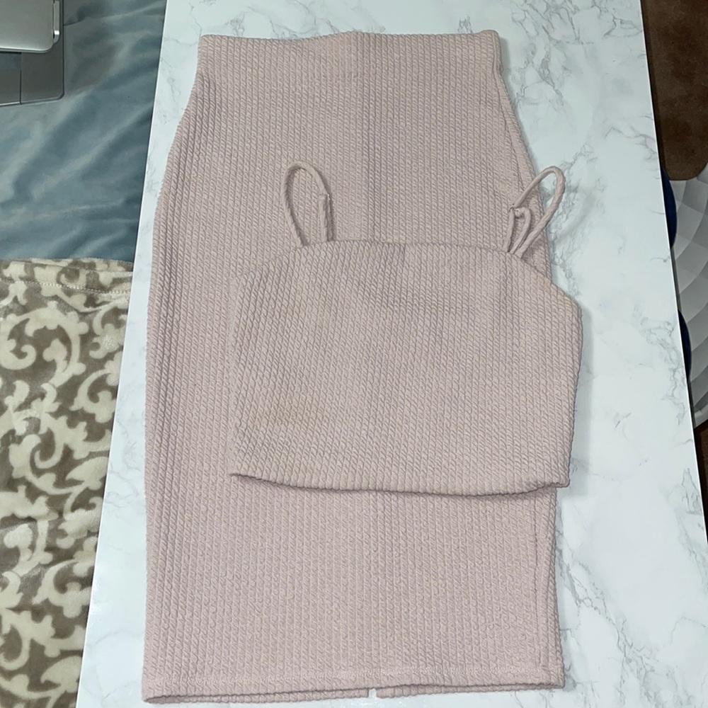 Two piece pale pink cop top midi skirt ribbed stretchy set